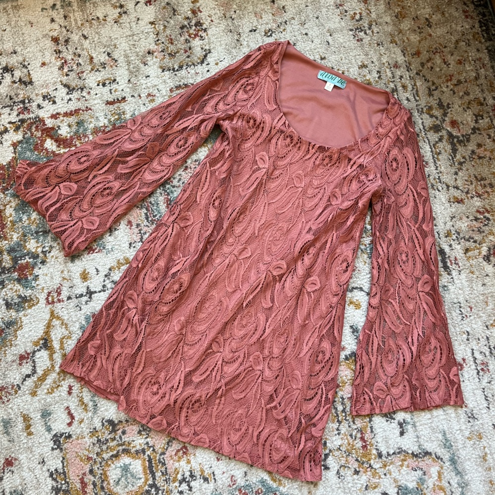Dusty rose lace long sleeve mini dress